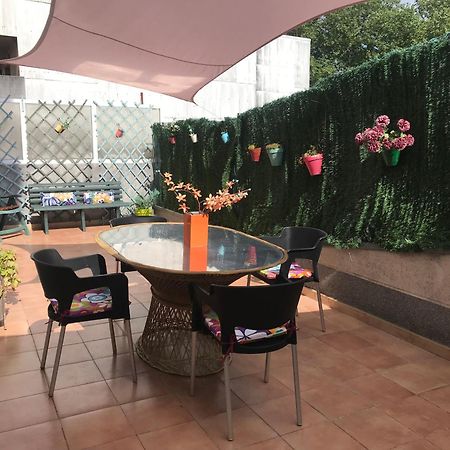 Apartamento Con Amplia Terraza Cerca Del Hospital Clinico Сантьяго-де-Компостела Екстер'єр фото
