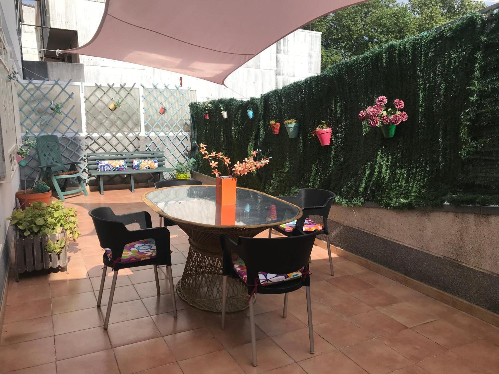 Apartamento Con Amplia Terraza Cerca Del Hospital Clinico Сантьяго-де-Компостела Екстер'єр фото